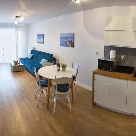 Apartamentyprzymorzu Baltycki Z Miejscem Postojowym I Ogrodkiem *