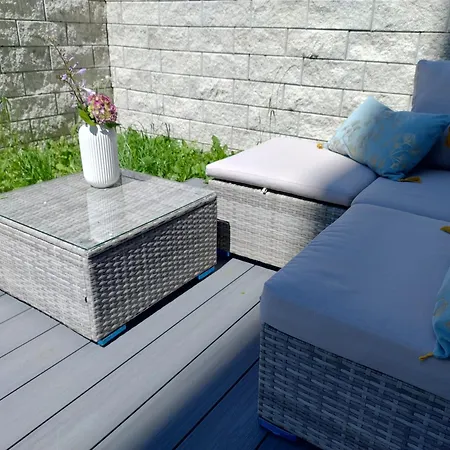 Apartamentyprzymorzu Baltycki Z Miejscem Postojowym I Ogrodkiem Apartment Kolobrzeg