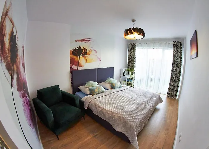 Apartamentyprzymorzu Baltycki Z Miejscem Postojowym I Ogrodkiem *