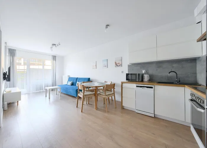 Apartamentyprzymorzu Baltycki Z Miejscem Postojowym I Ogrodkiem Kolobrzeg